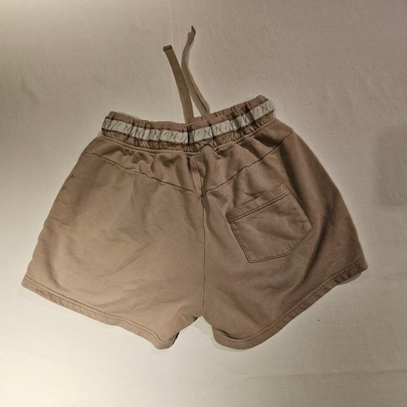 Gymshark Drawstring Shorts Size Small Tan/Khaki - Picture 2 of 7
